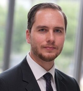 Dr. Kristian Koch ist Vorstandsvorsitzender bei YEH und Group Strategy Advisor bei Medicover