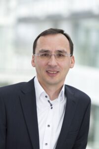 Michael Schmelmer leitet als CIO bei Boehringer Ingelheim auch das Digitallabor.