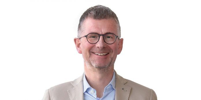 Joachim Rittchen leitet die Marktforschungsabteilung bei Roche Pharma AG